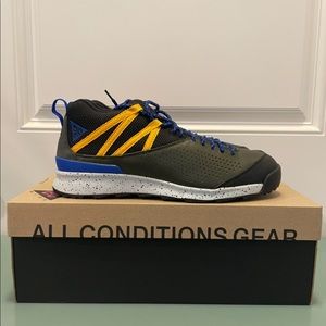 NEW Nike ACG Okwahn 2 size 11.5 Green Blue trails SFB SFS mountain fly pegasus